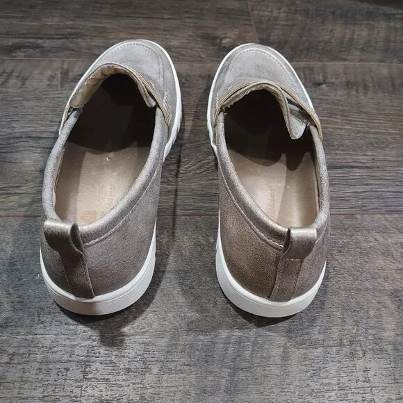 Tommy Bahama Gold Slip On Loafers Size 6.5 Preppy - Picture 6 of 9